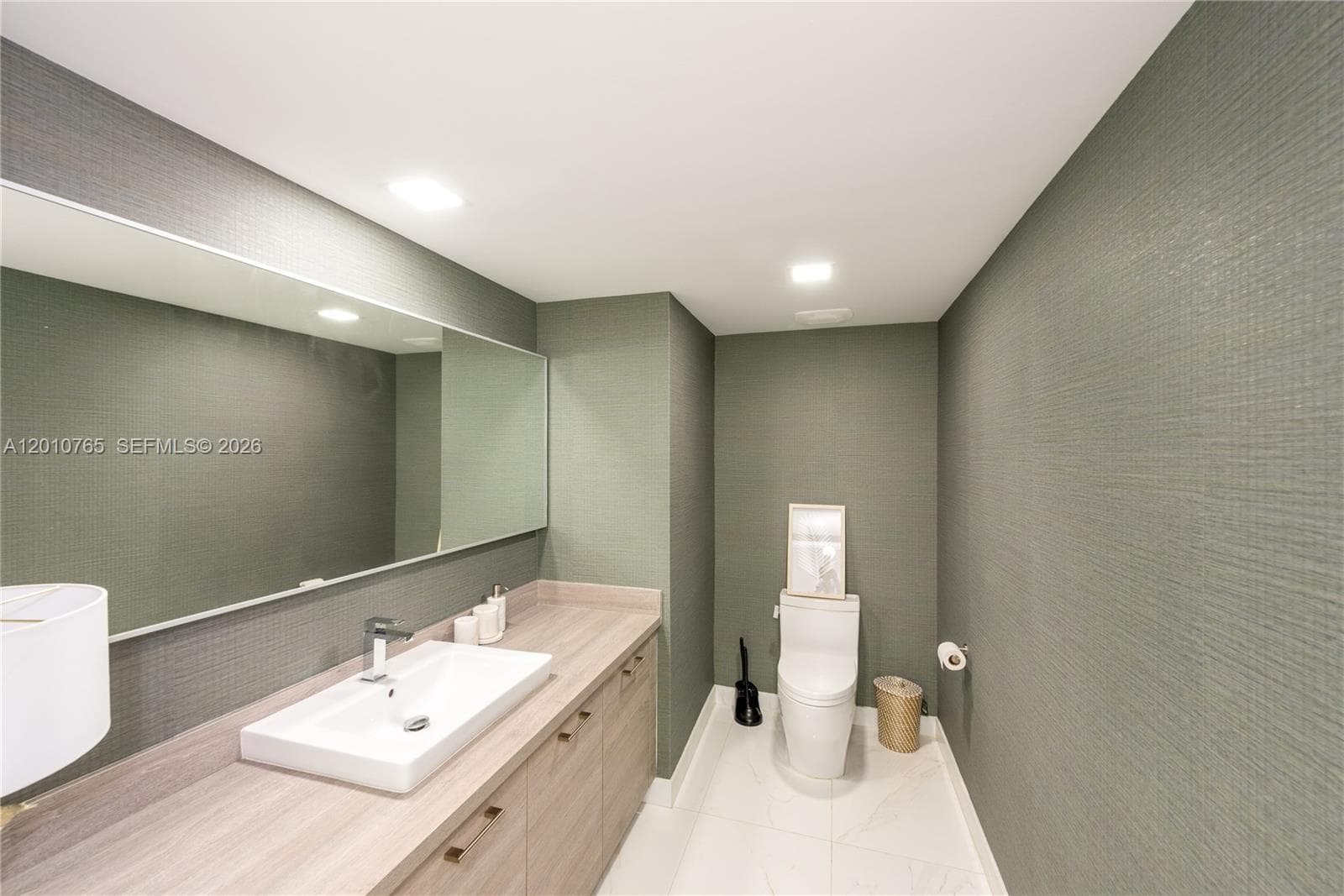 400 Sunny Isles Blvd # 1518, Sunny Isles Beach FL 33160 — 14