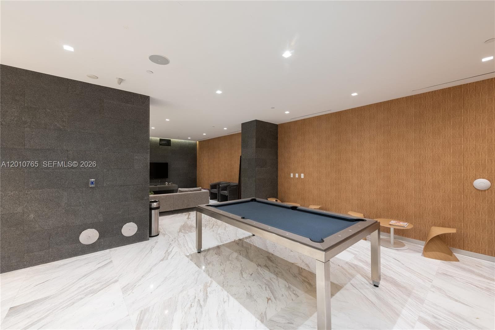 400 Sunny Isles Blvd # 1518, Sunny Isles Beach FL 33160 — 31