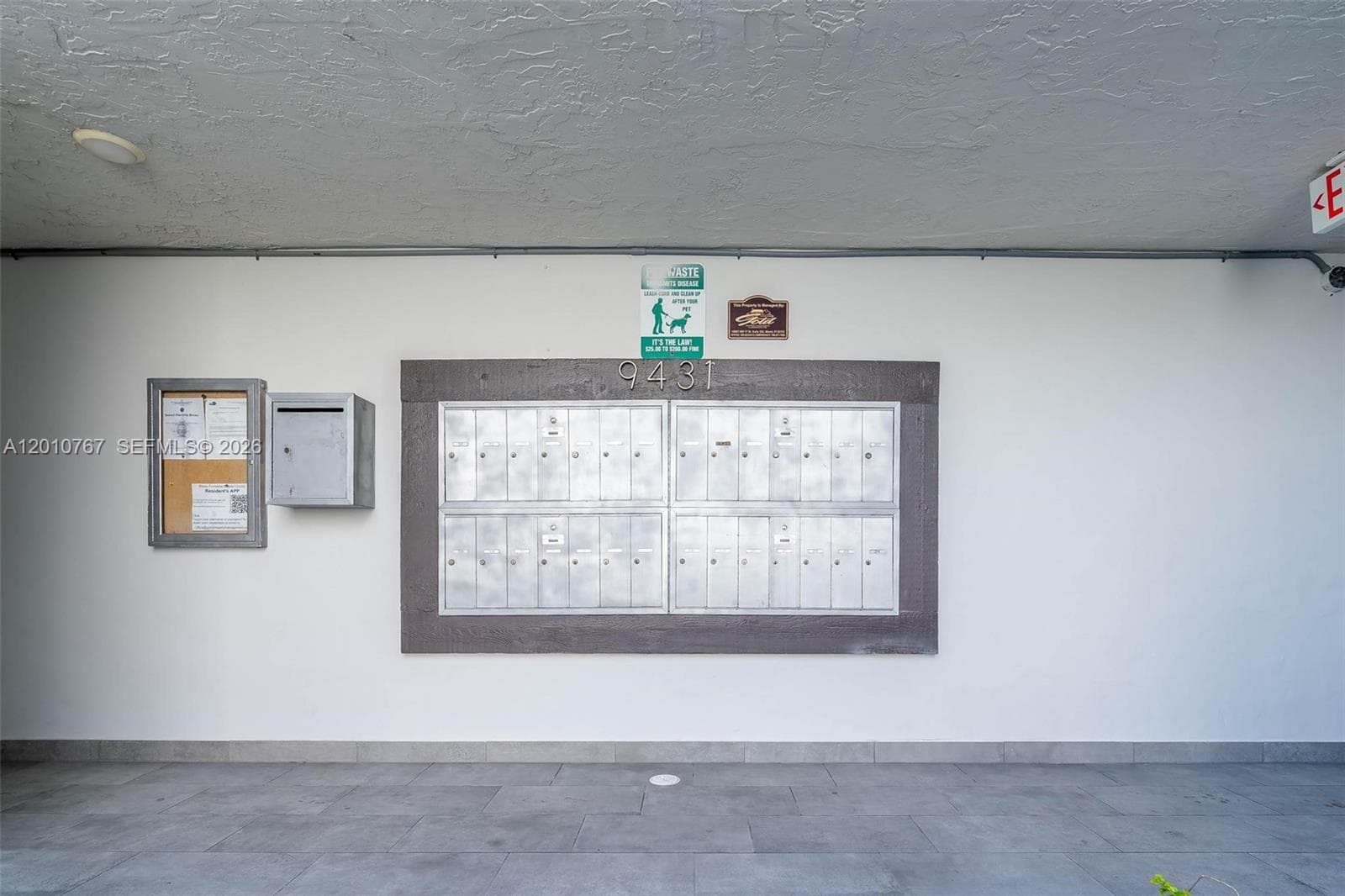 9431 Fontainebleau Blvd # 112, Miami FL 33172 — 17
