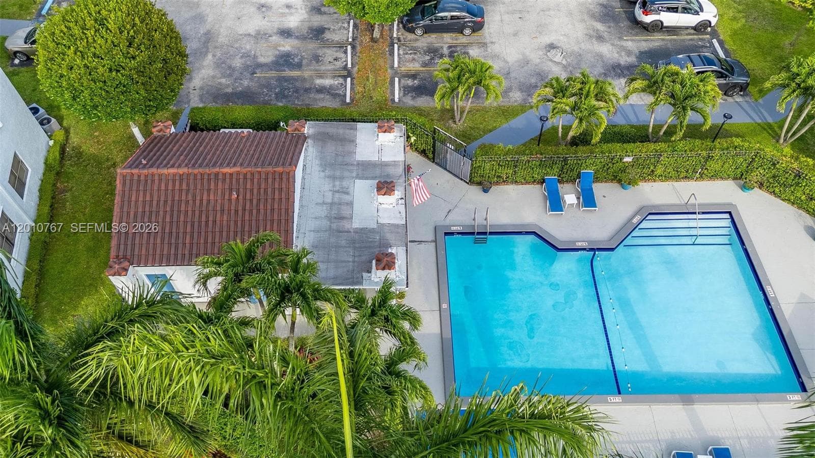 9431 Fontainebleau Blvd # 112, Miami FL 33172 — 47