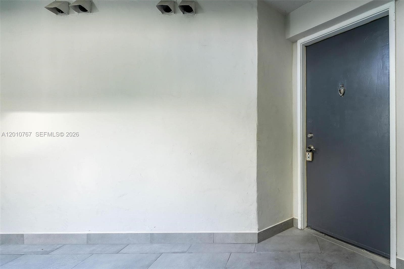 9431 Fontainebleau Blvd # 112, Miami FL 33172 — 18