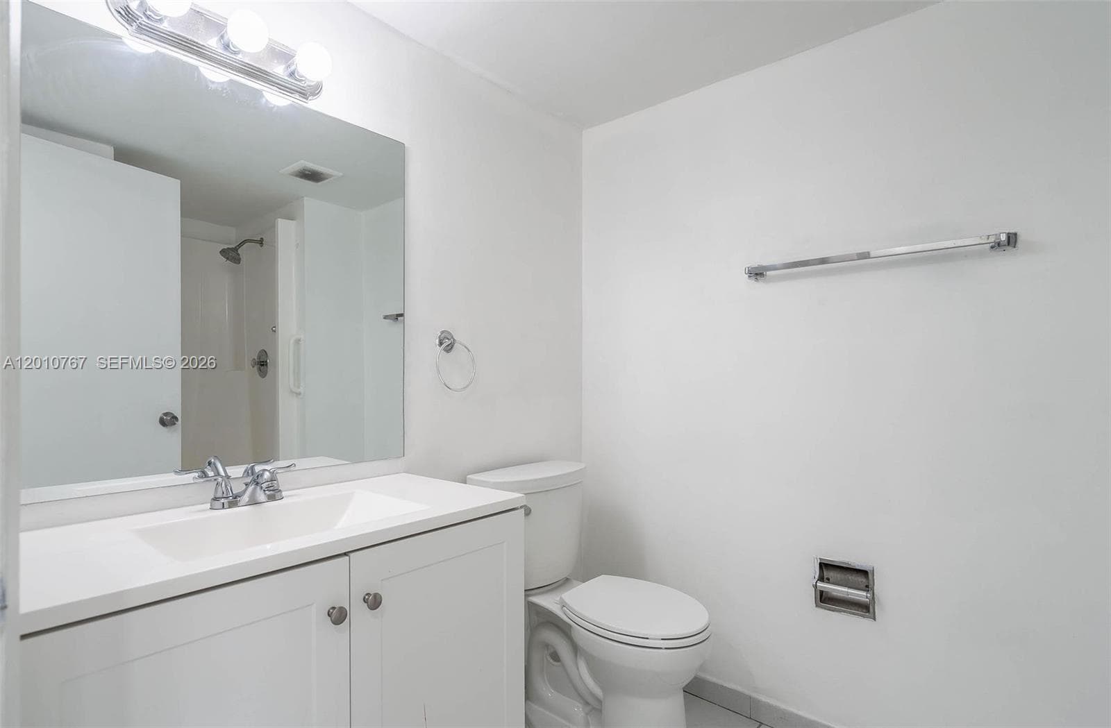 9431 Fontainebleau Blvd # 112, Miami FL 33172 — 37
