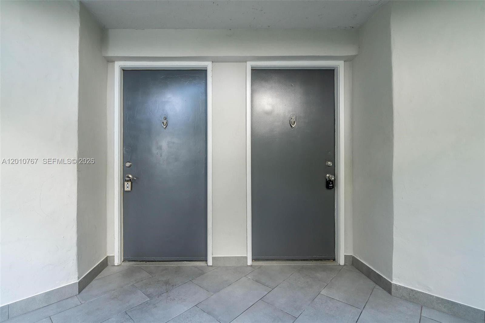 9431 Fontainebleau Blvd # 112, Miami FL 33172 — 19