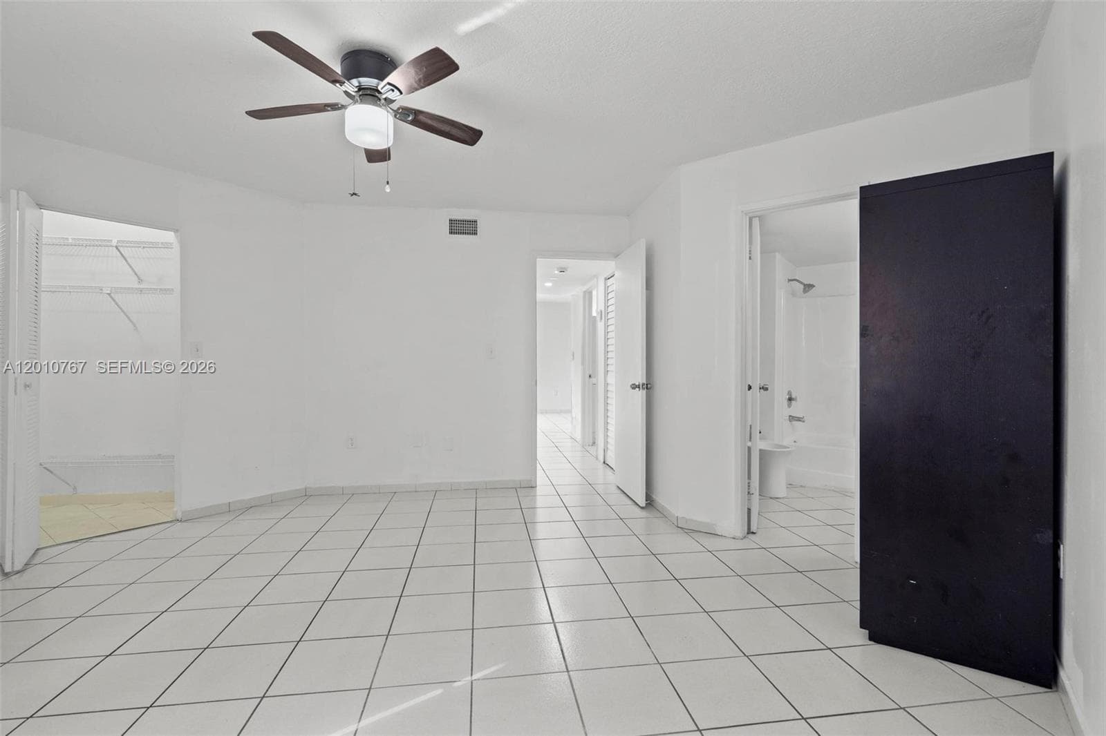9431 Fontainebleau Blvd # 112, Miami FL 33172 — 29