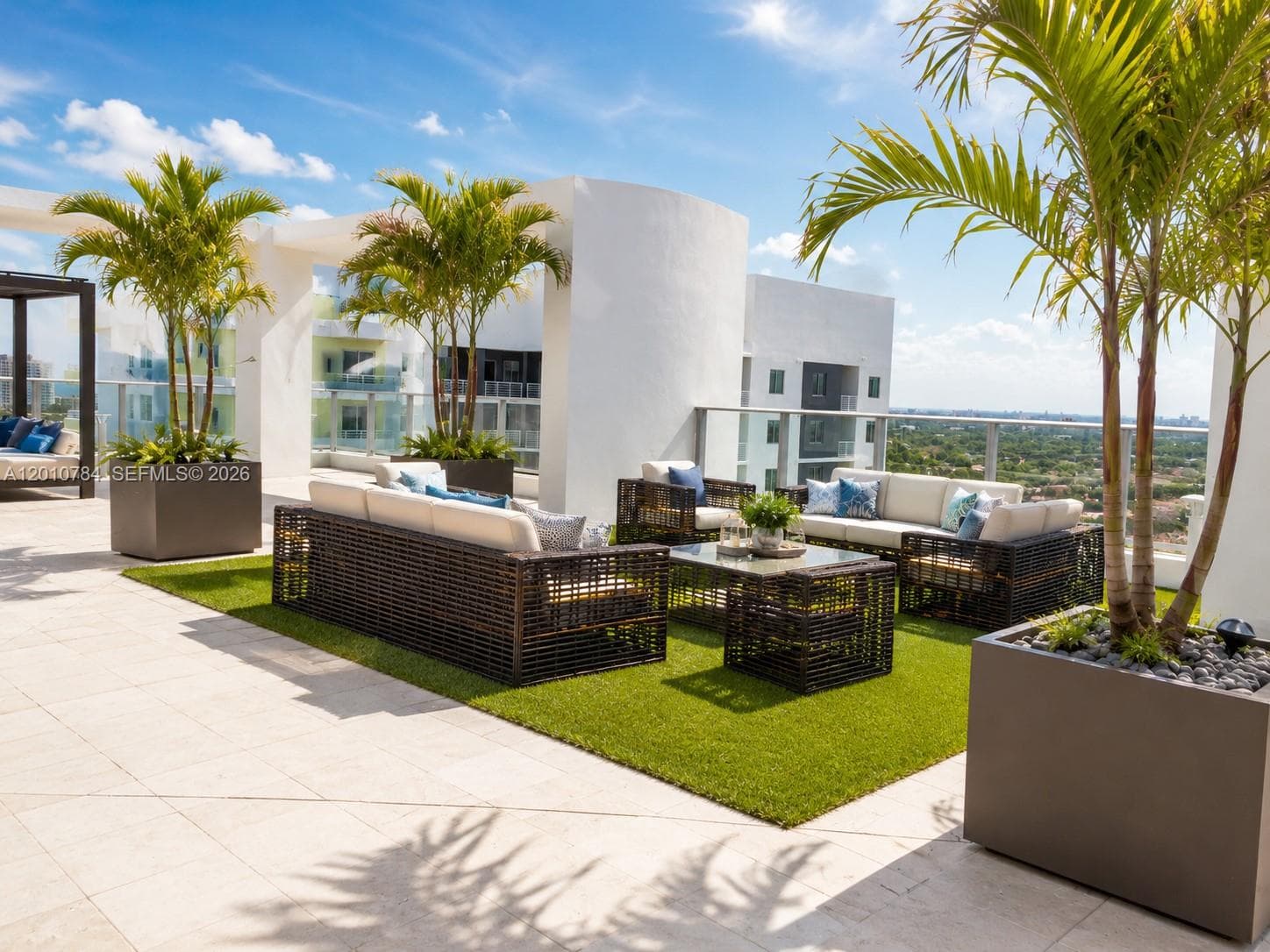 1010 SW 2nd Ave # 1809, Miami FL 33130 — 7
