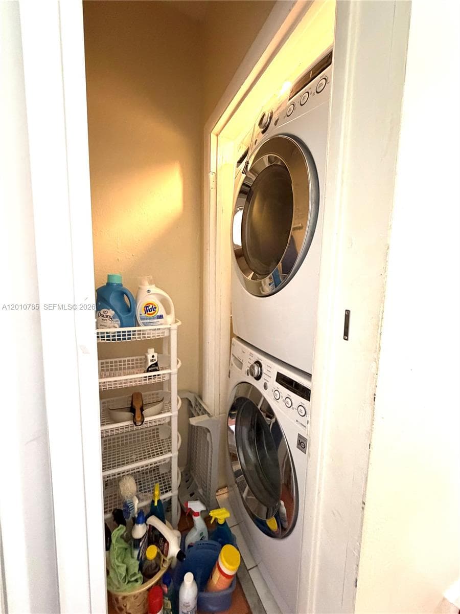 1840 SW 29th Ave # 1840, Miami FL 33145 — 24