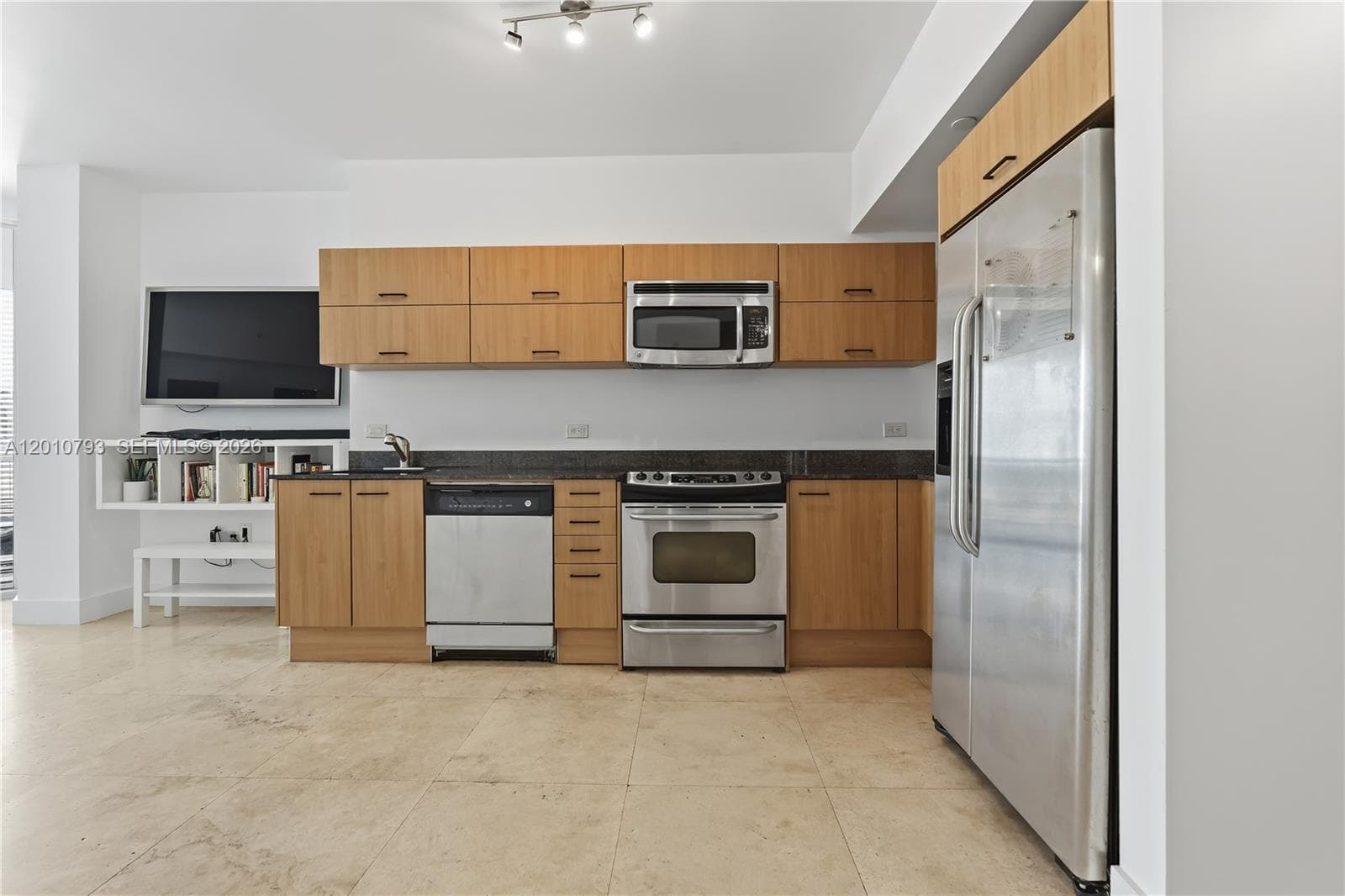 350 S Miami Ave # 3307, Miami FL 33130 — 8