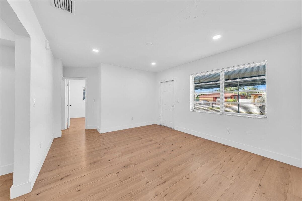 4719 E 8th Court, Hialeah FL 33013 — 3