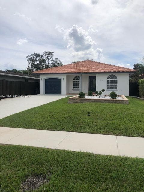 9910 SW 23rd St, Miami FL 33165 — 2