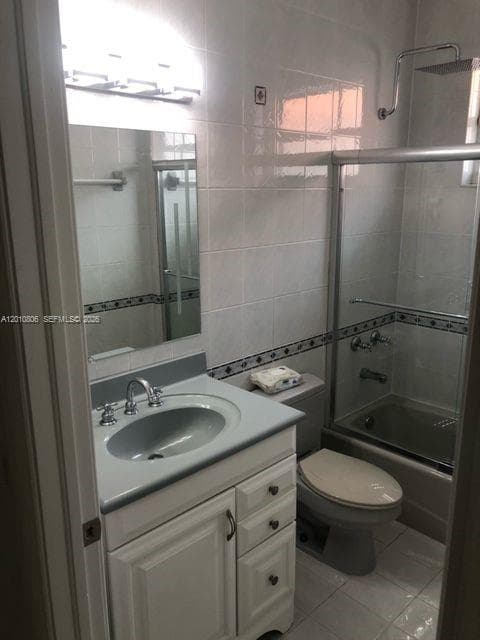 9910 SW 23rd St, Miami FL 33165 — 20