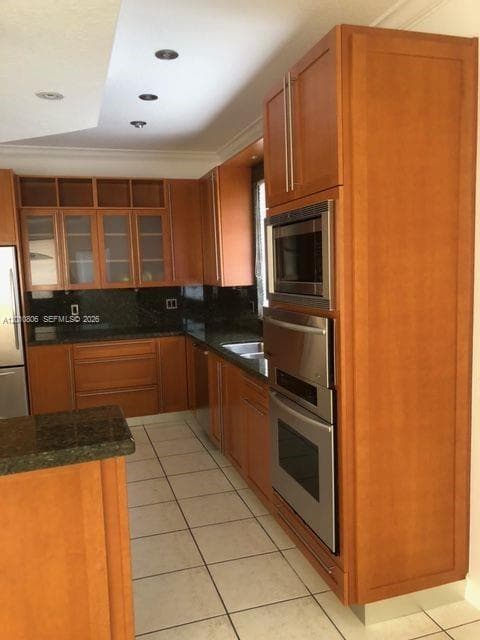 9910 SW 23rd St, Miami FL 33165 — 10