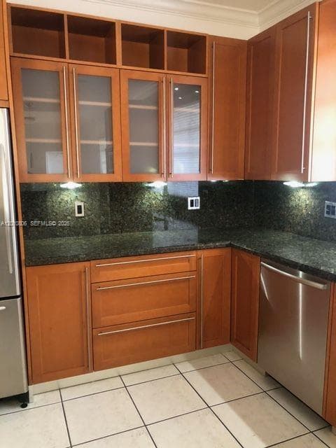 9910 SW 23rd St, Miami FL 33165 — 11