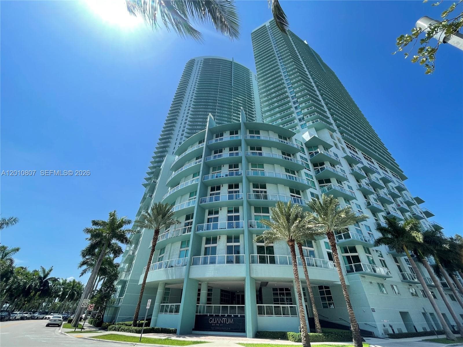 1900 N Bayshore Dr # 3311, Miami FL 33132 — 2