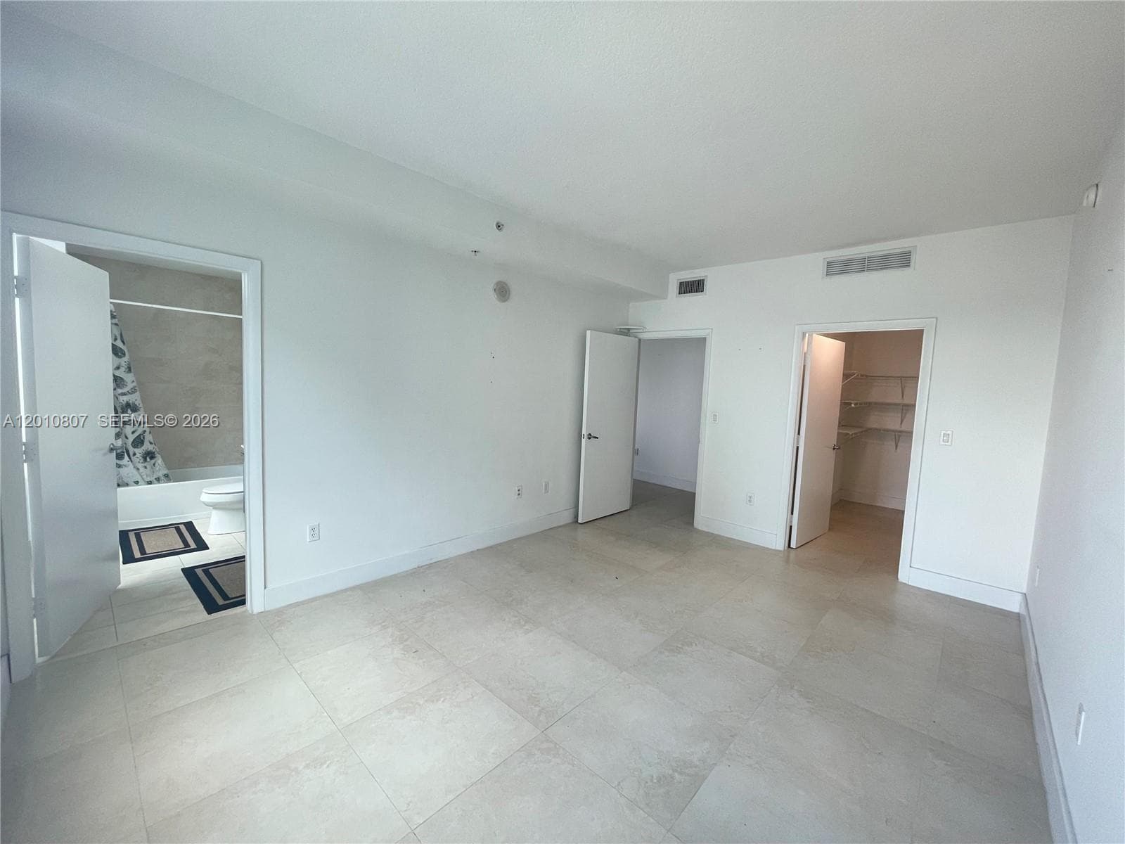 1900 N Bayshore Dr # 3311, Miami FL 33132 — 11