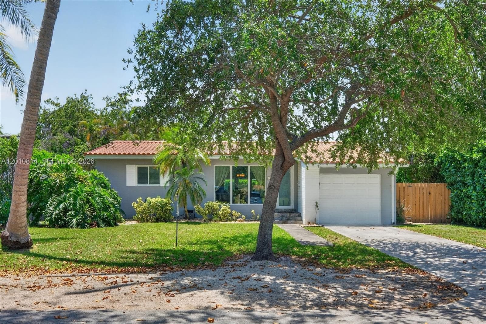 11400 NE 9th Ave, Biscayne Park FL 33161 — 38