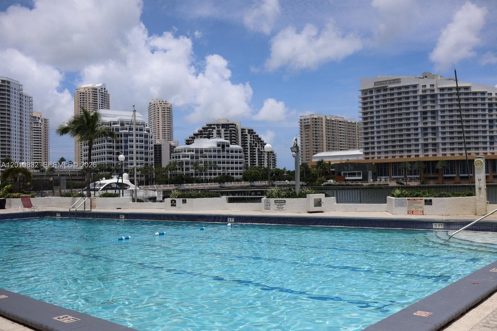 905 Brickell Bay Dr # 1824, Miami FL 33131 — 30