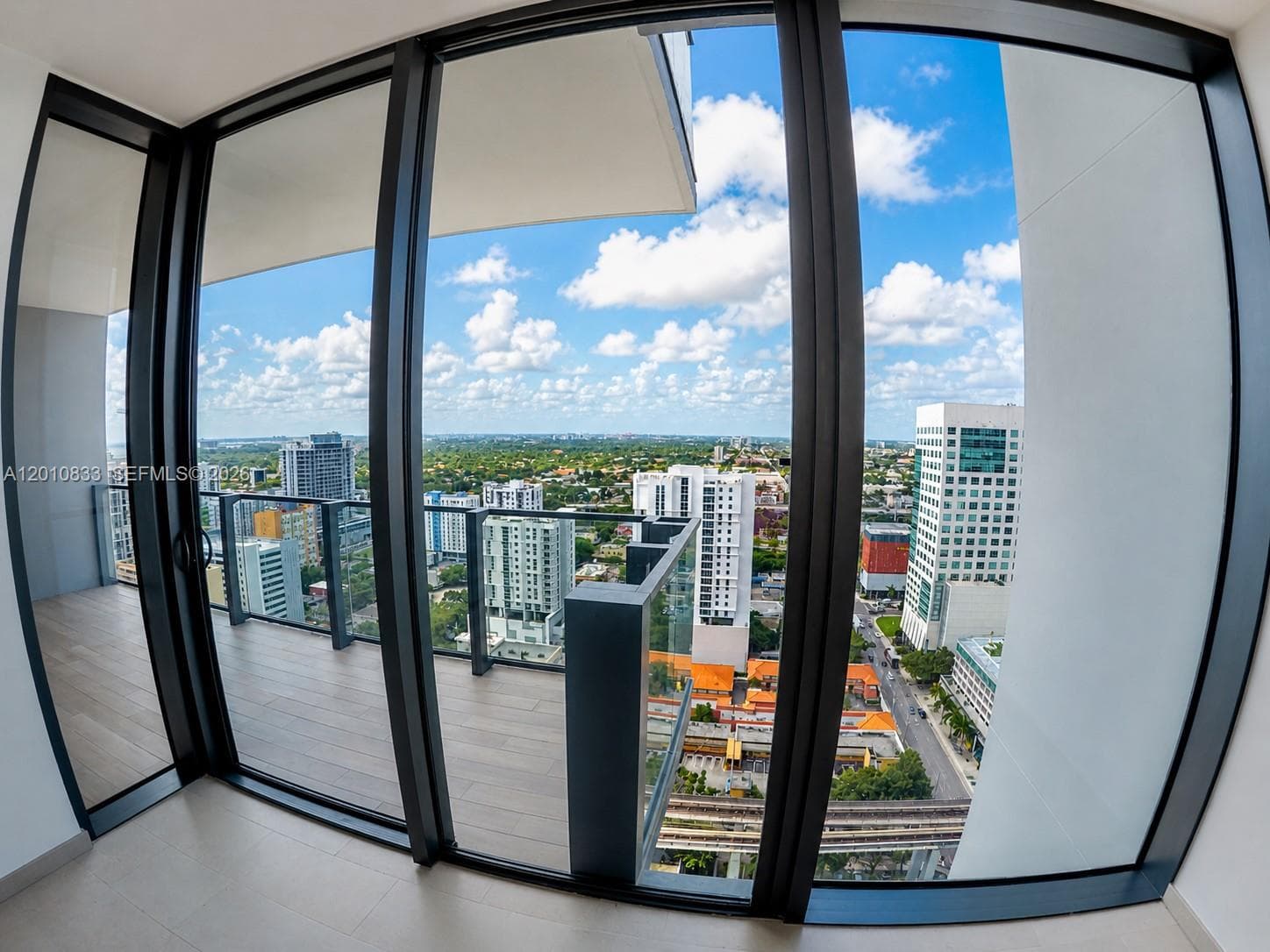 88 SW 7th St # 2206, Miami FL 33130 — 30