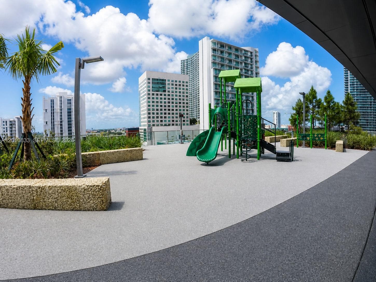 88 SW 7th St # 2206, Miami FL 33130 — 41