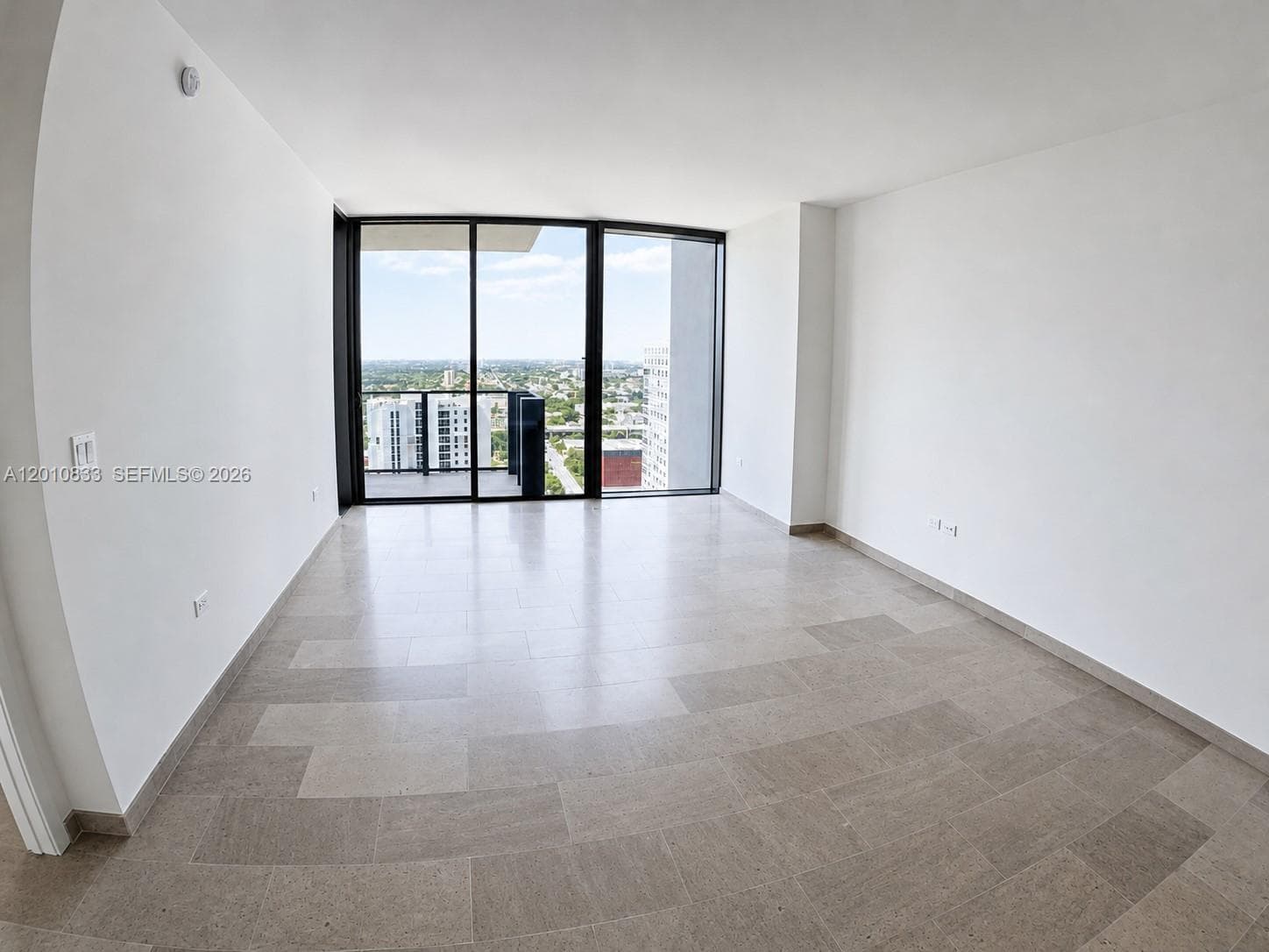 88 SW 7th St # 2206, Miami FL 33130 — 18