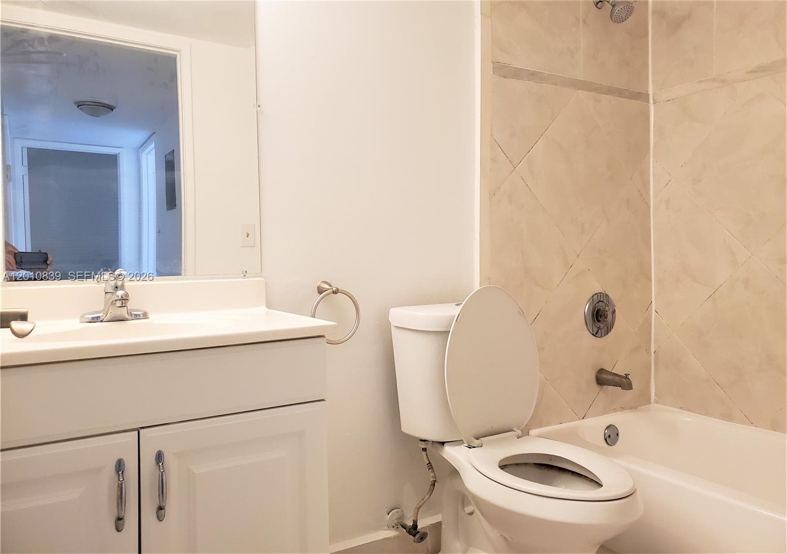 10020 NW 9th St Cir # 102, Miami FL 33172 — 14