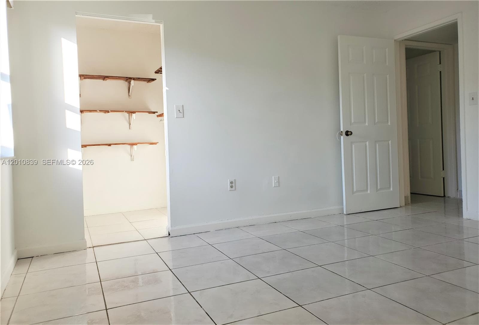 10020 NW 9th St Cir # 102, Miami FL 33172 — 11