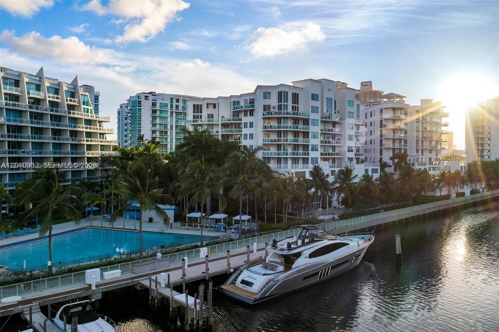 2950 NE 188th St # 406, Aventura FL 33180 — 27