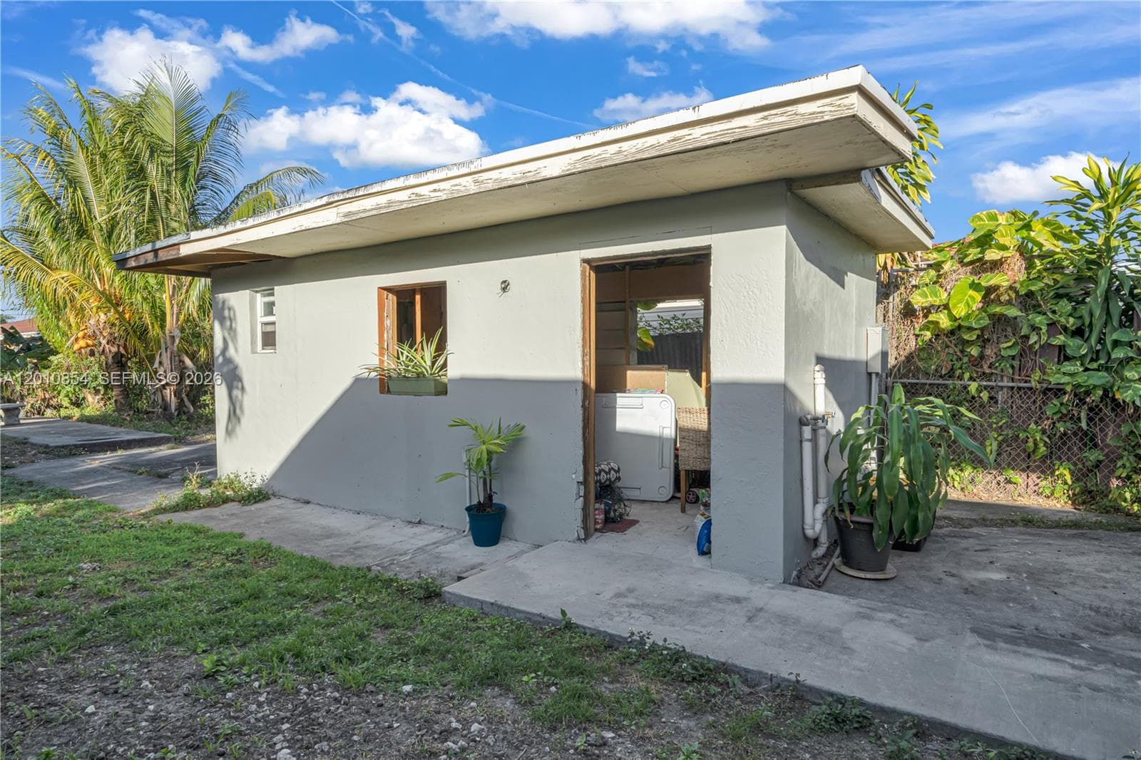 11021 SW 4th St, Sweetwater FL 33174 — 42