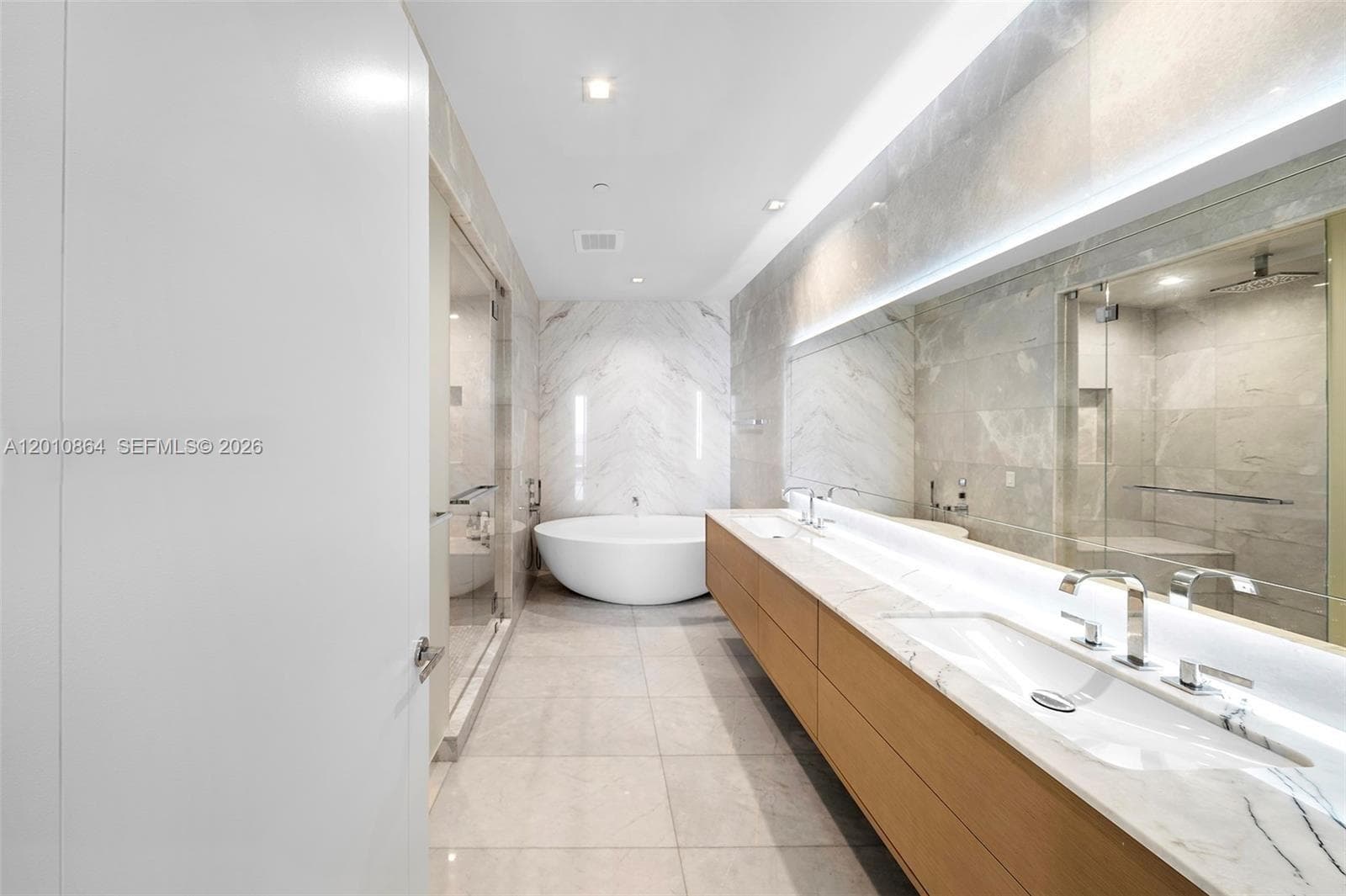 18501 Collins Ave # 501, Sunny Isles Beach FL 33160 — 9