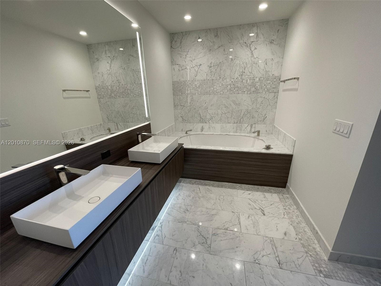 1000 Brickell Plaza # 5908, Miami FL 33131 — 9