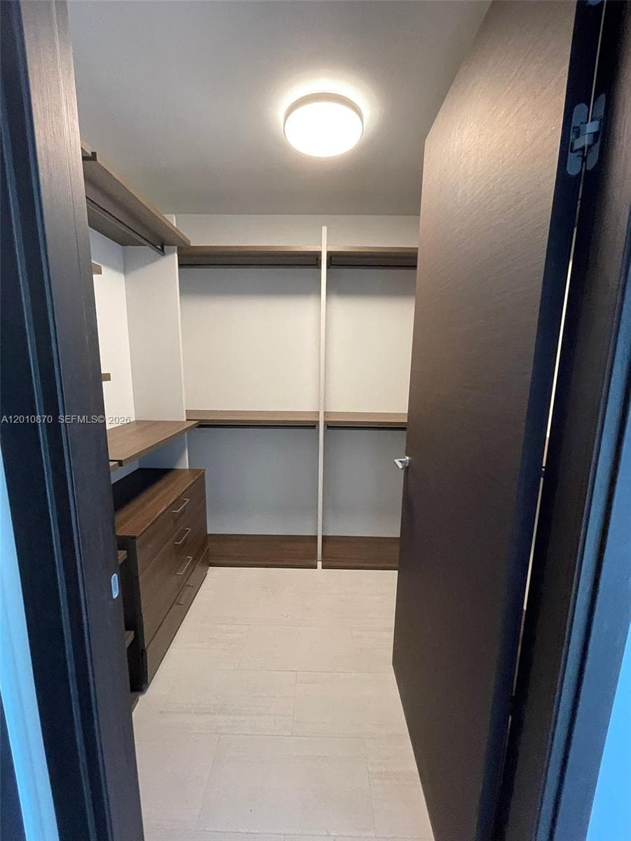 1000 Brickell Plaza # 5908, Miami FL 33131 — 18
