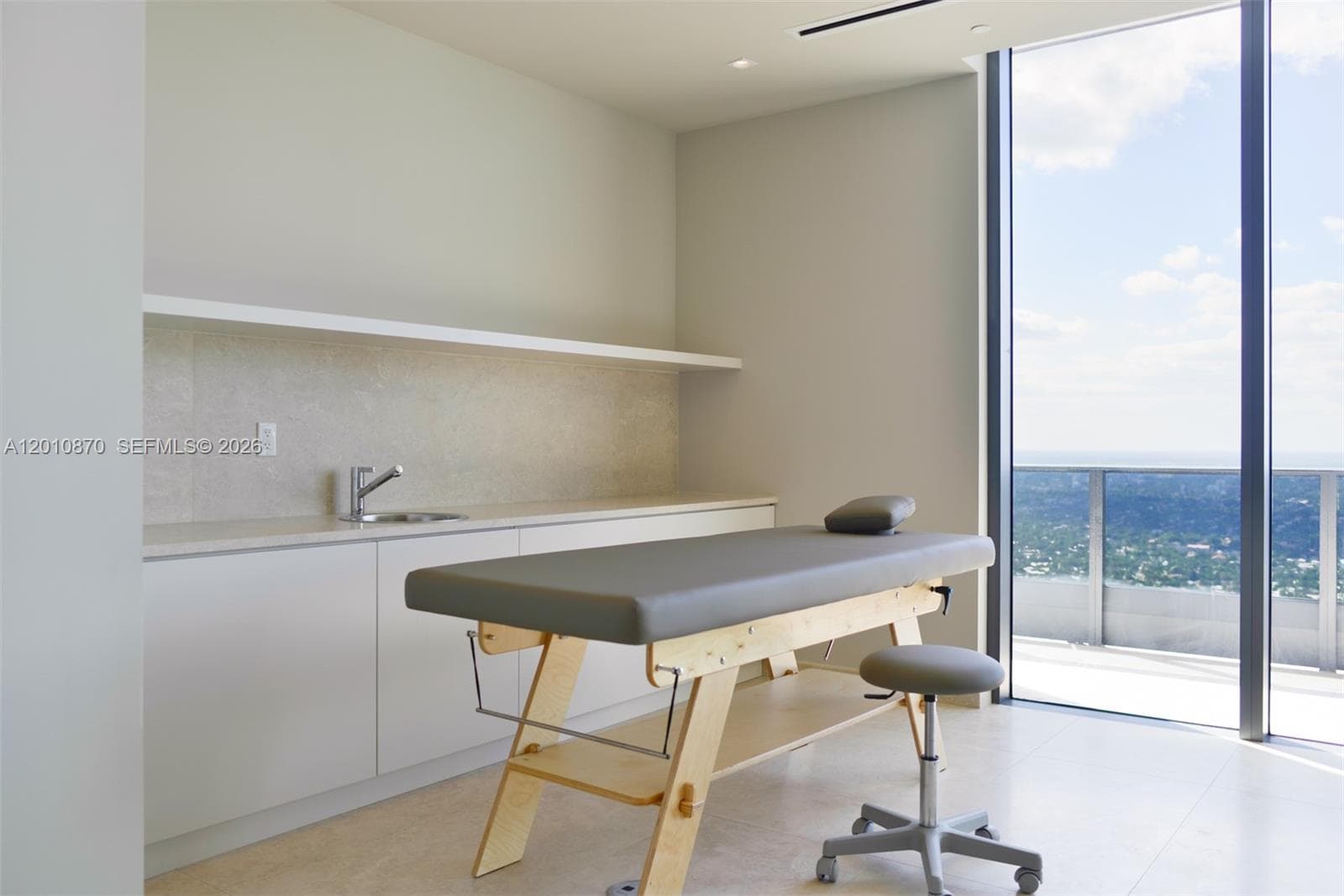 1000 Brickell Plaza # 5908, Miami FL 33131 — 37