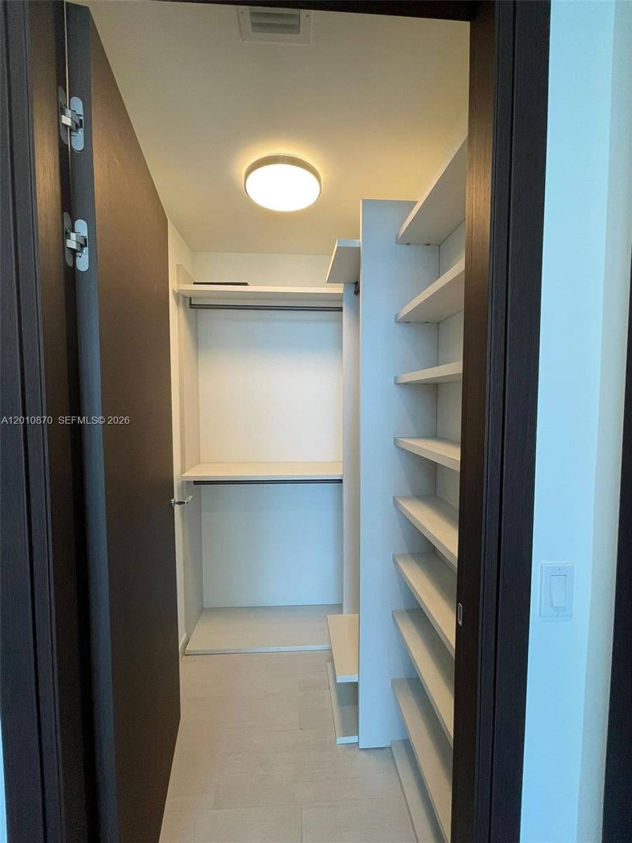 1000 Brickell Plaza # 5908, Miami FL 33131 — 19