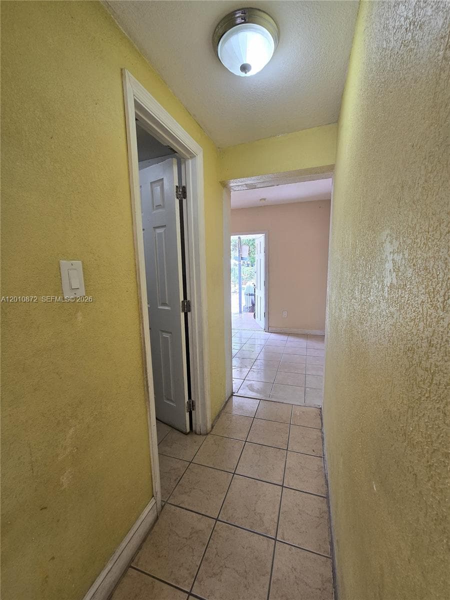 1051 E 18th St, Hialeah FL 33013 — 17