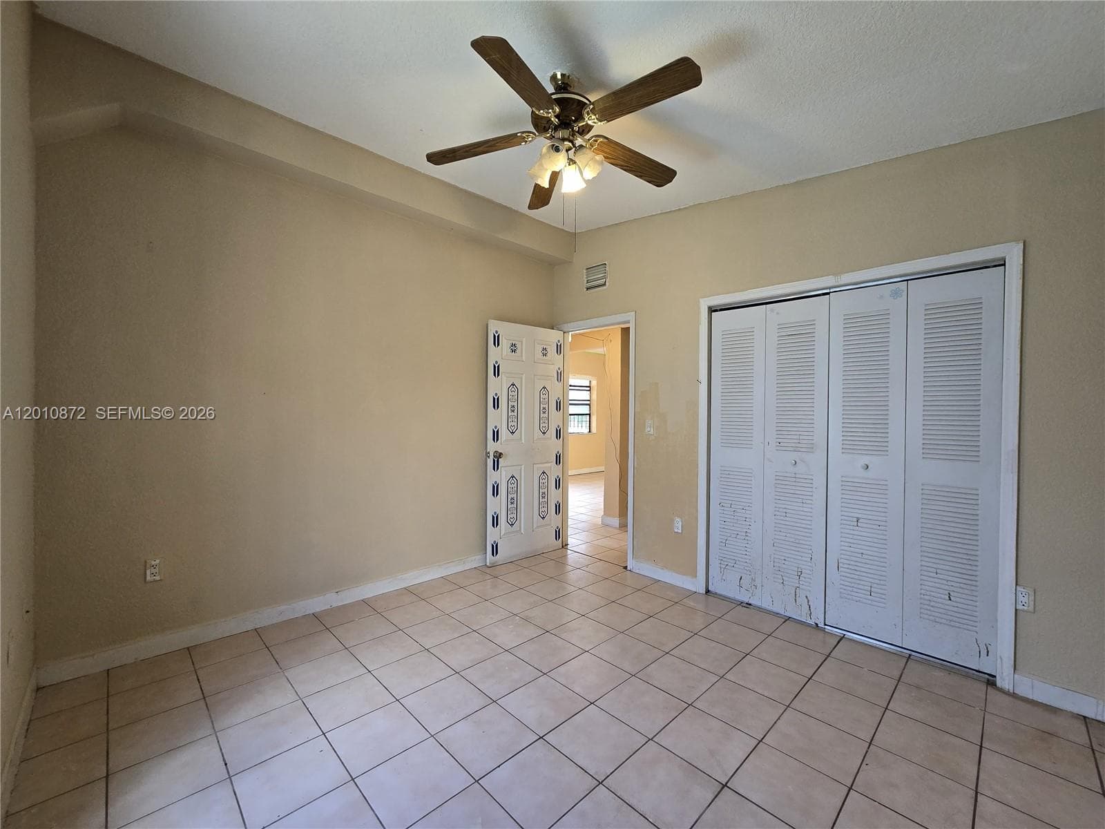 1051 E 18th St, Hialeah FL 33013 — 7