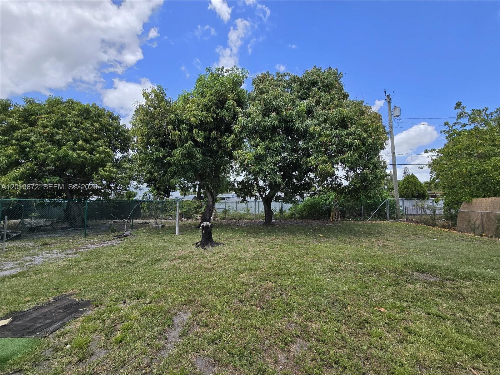 1051 E 18th St, Hialeah FL 33013 — 28
