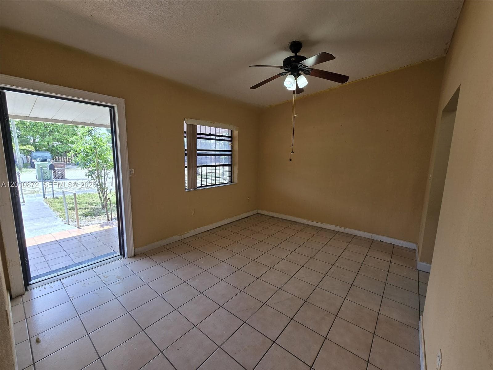 1051 E 18th St, Hialeah FL 33013 — 11