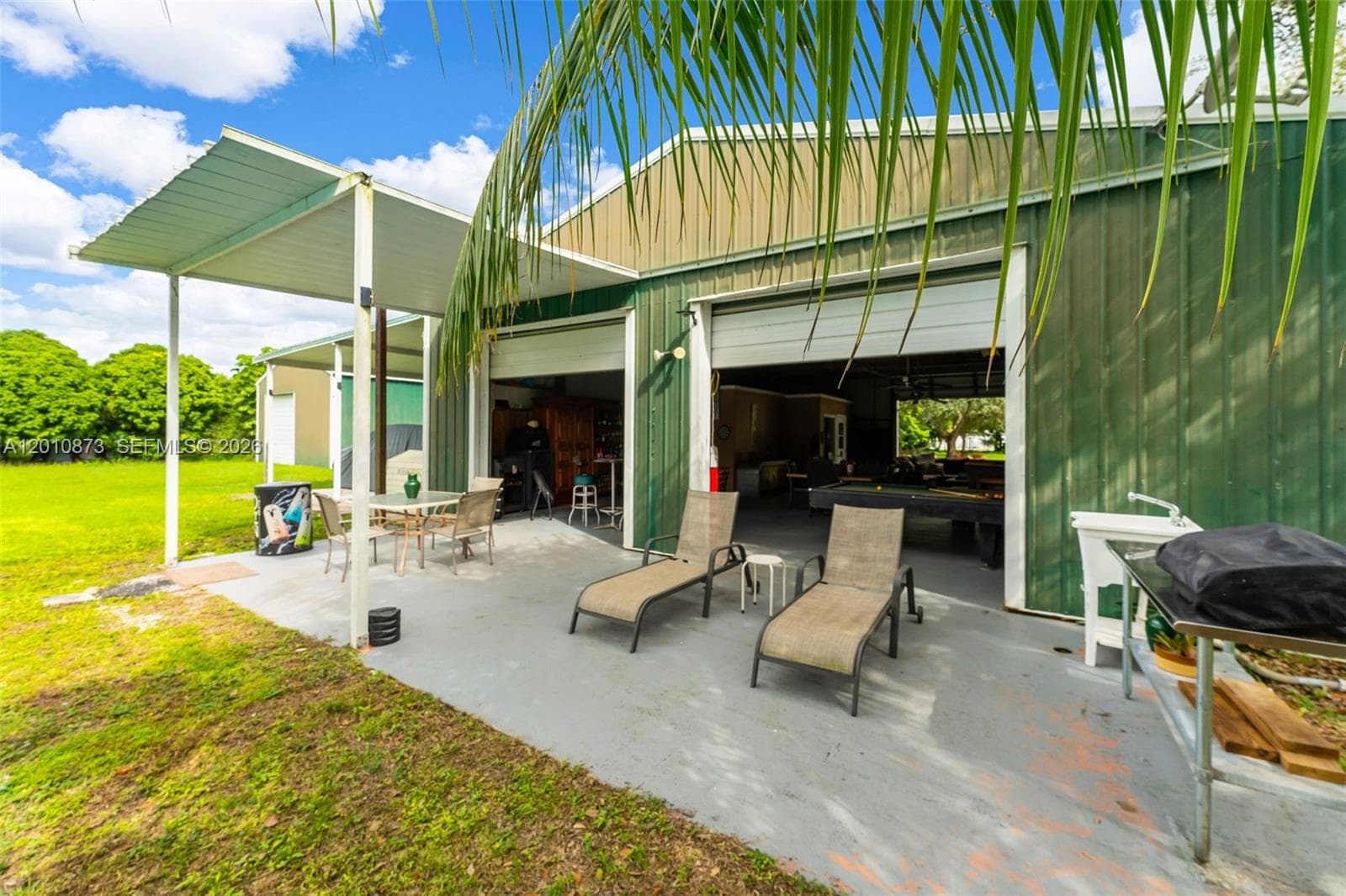 18895 SW 212th St, Miami FL 33187 — 24