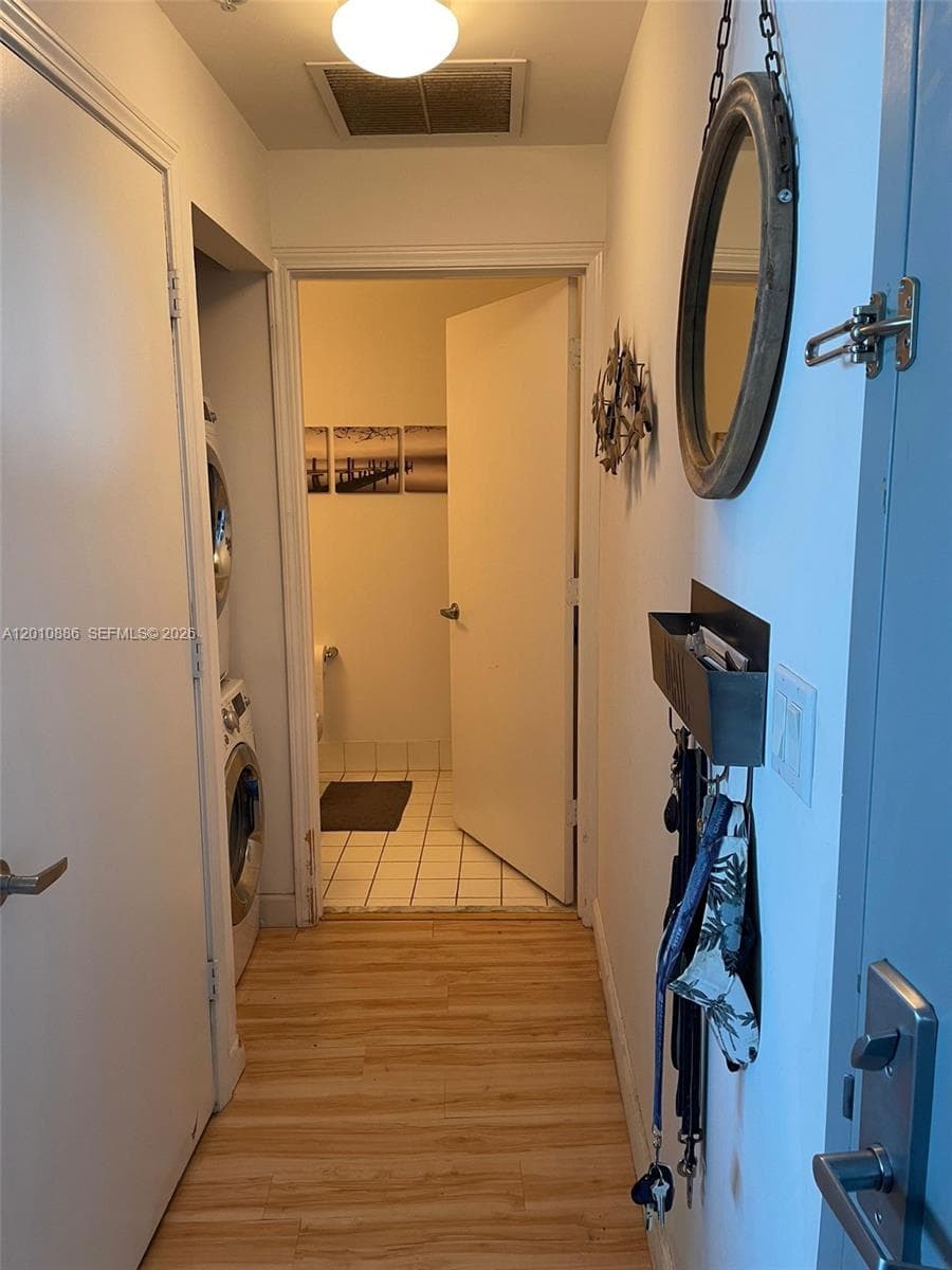 601 NE 36th St # 1705, Miami FL 33137 — 13