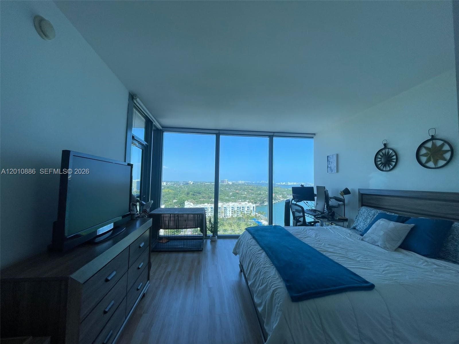 601 NE 36th St # 1705, Miami FL 33137 — 9