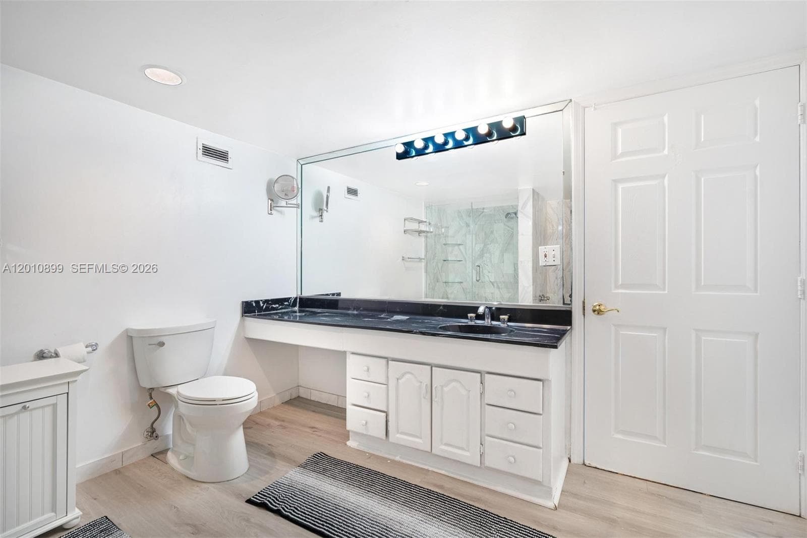 825 Brickell Bay Dr # 2042, Miami FL 33131 — 13