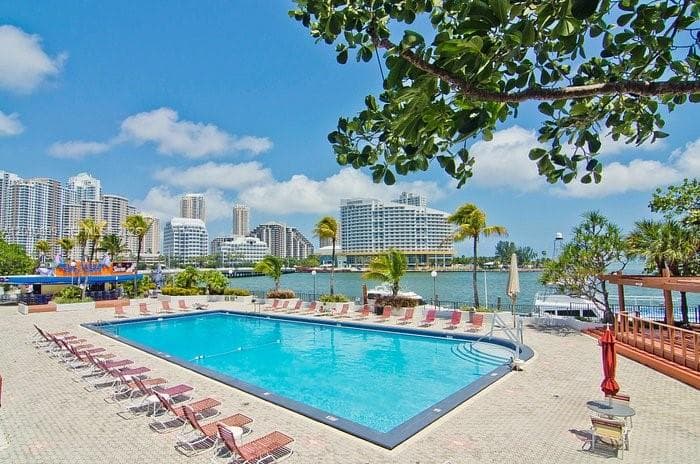 825 Brickell Bay Dr # 2042, Miami FL 33131 — 26