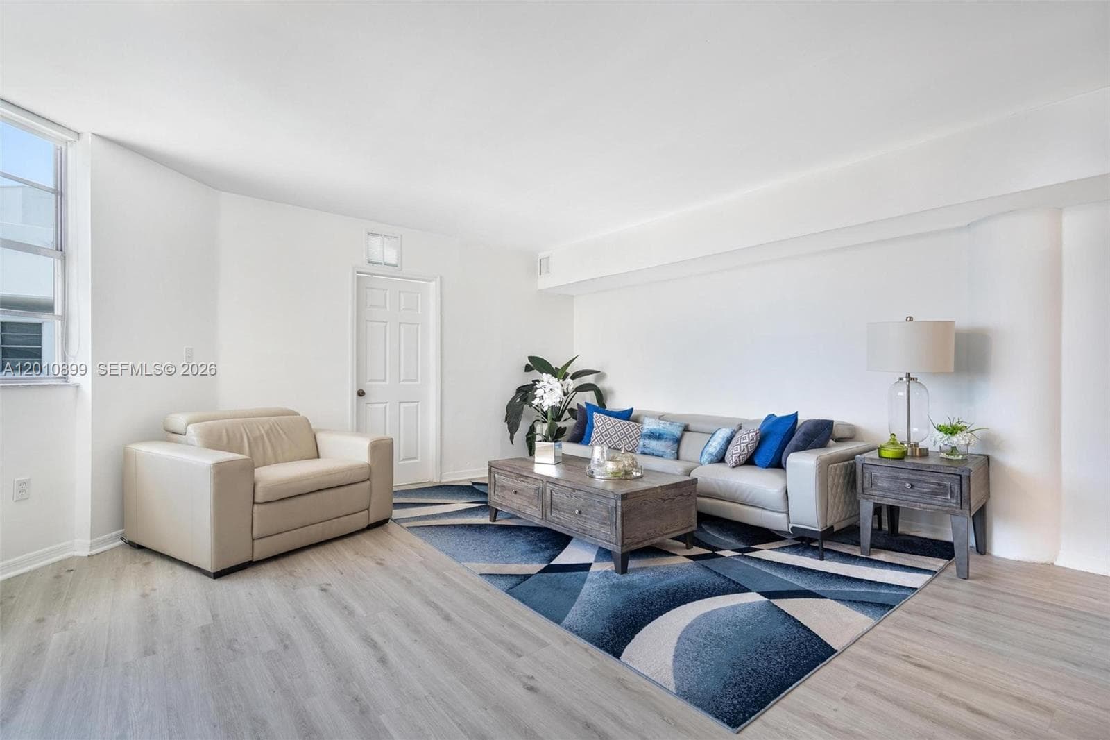 825 Brickell Bay Dr # 2042, Miami FL 33131 — 1