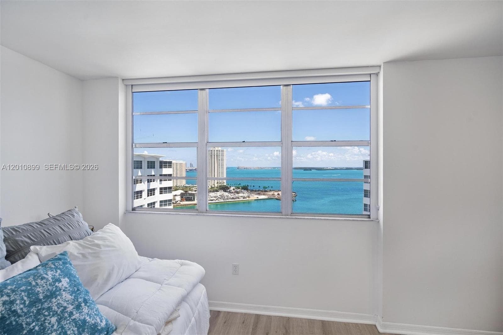 825 Brickell Bay Dr # 2042, Miami FL 33131 — 9