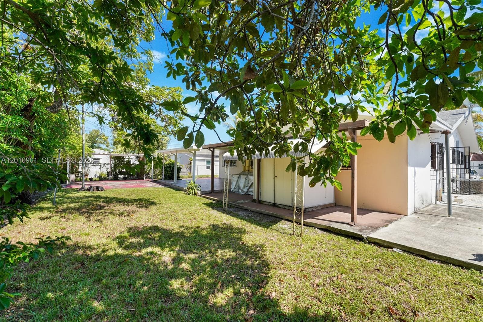 1735 SW 15th St, Miami FL 33145 — 22