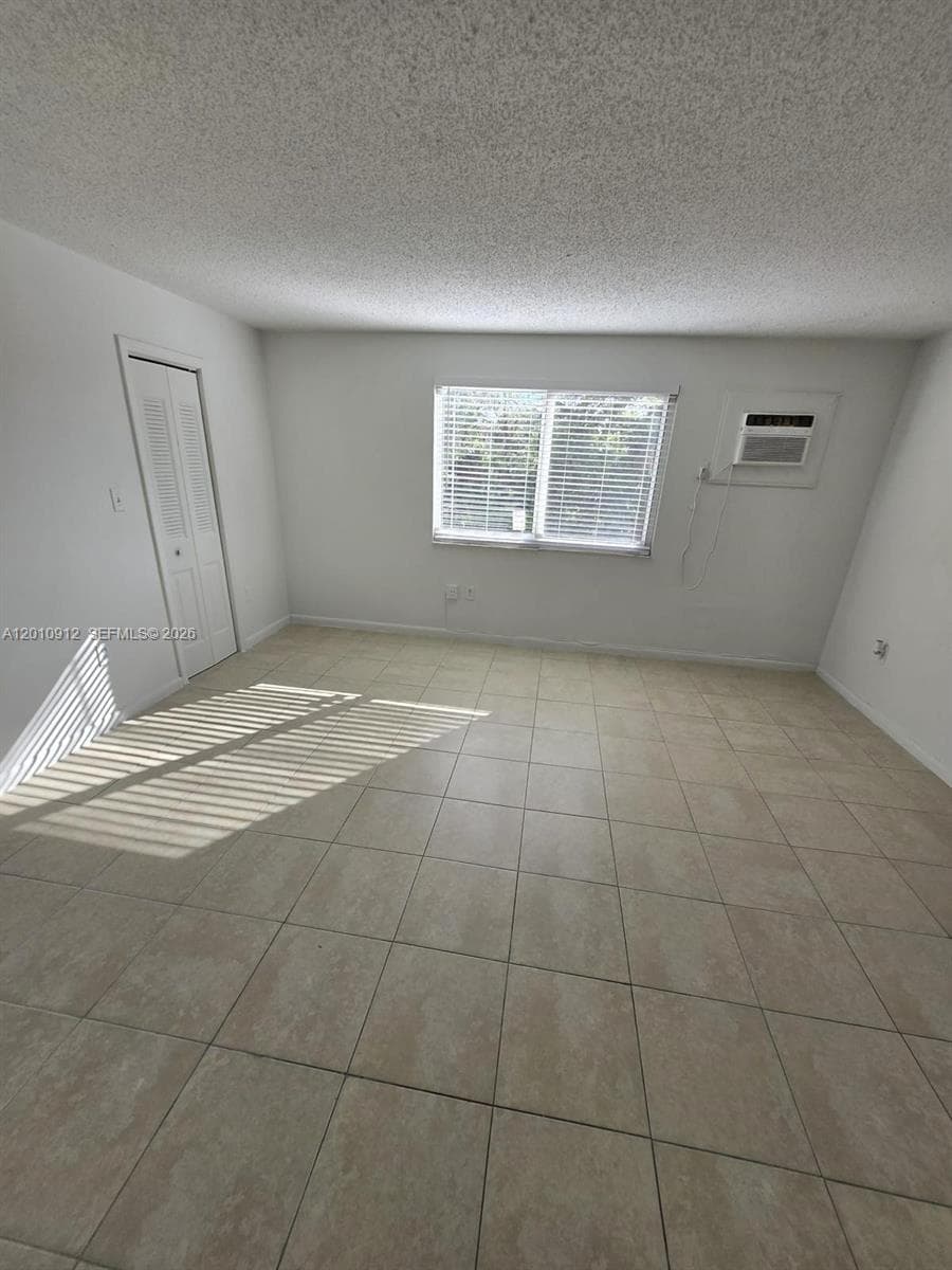 6980 NW 186th St # 227A, Hialeah FL 33015 — 11
