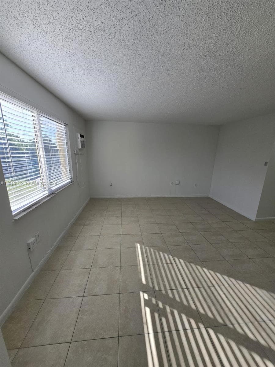 6980 NW 186th St # 227A, Hialeah FL 33015 — 8