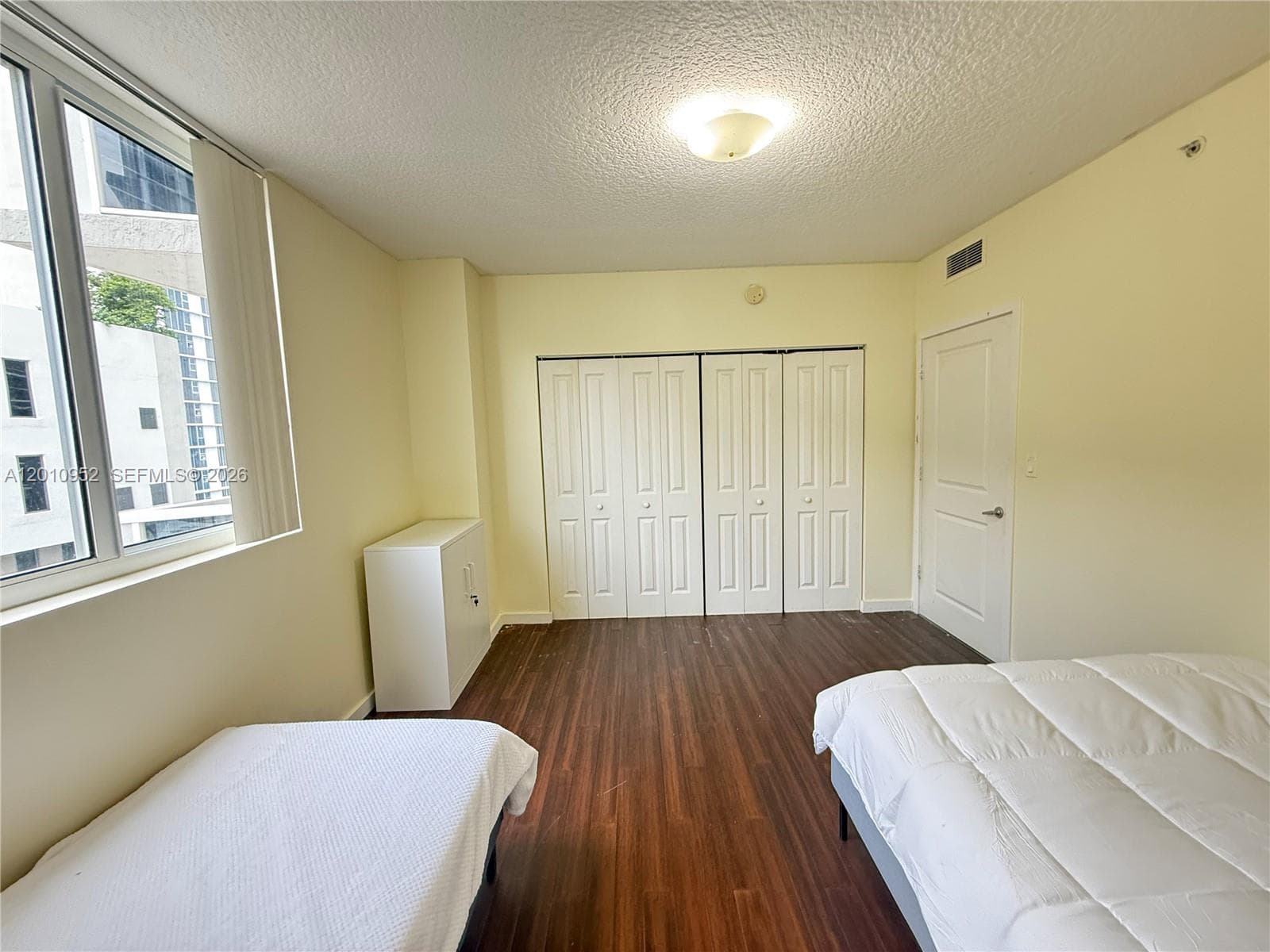 601 NE 23rd St # 901, Miami FL 33137 — 4