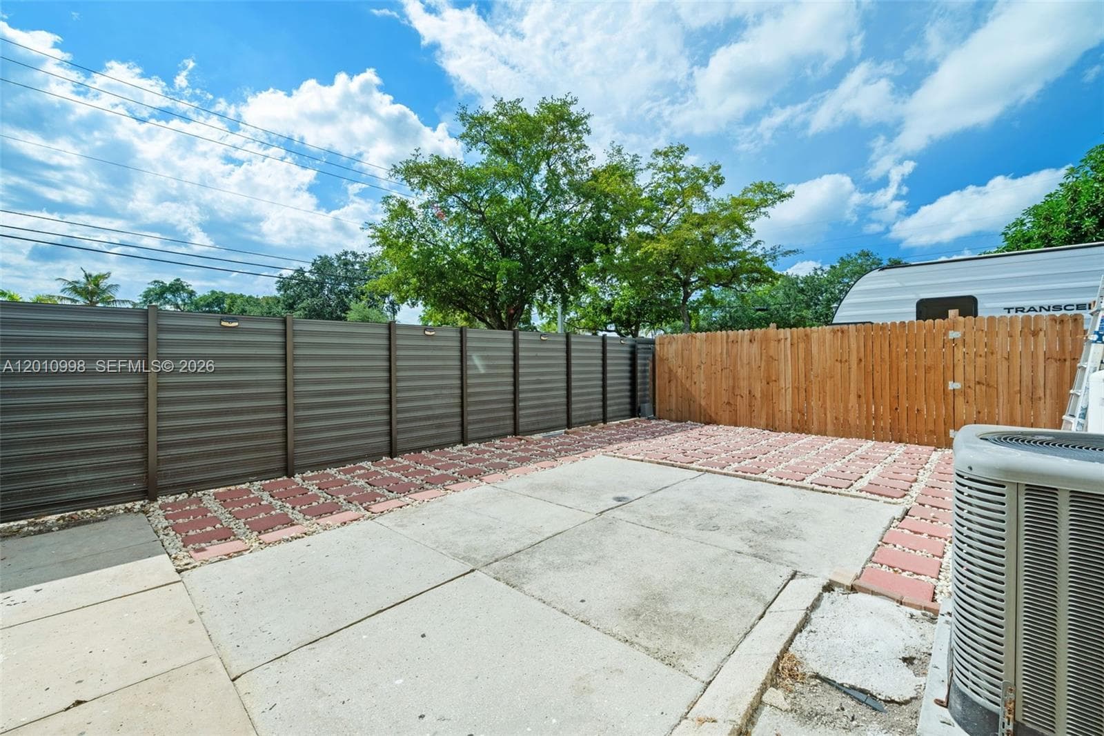 1199 NW 121st St, North Miami FL 33168 — 18