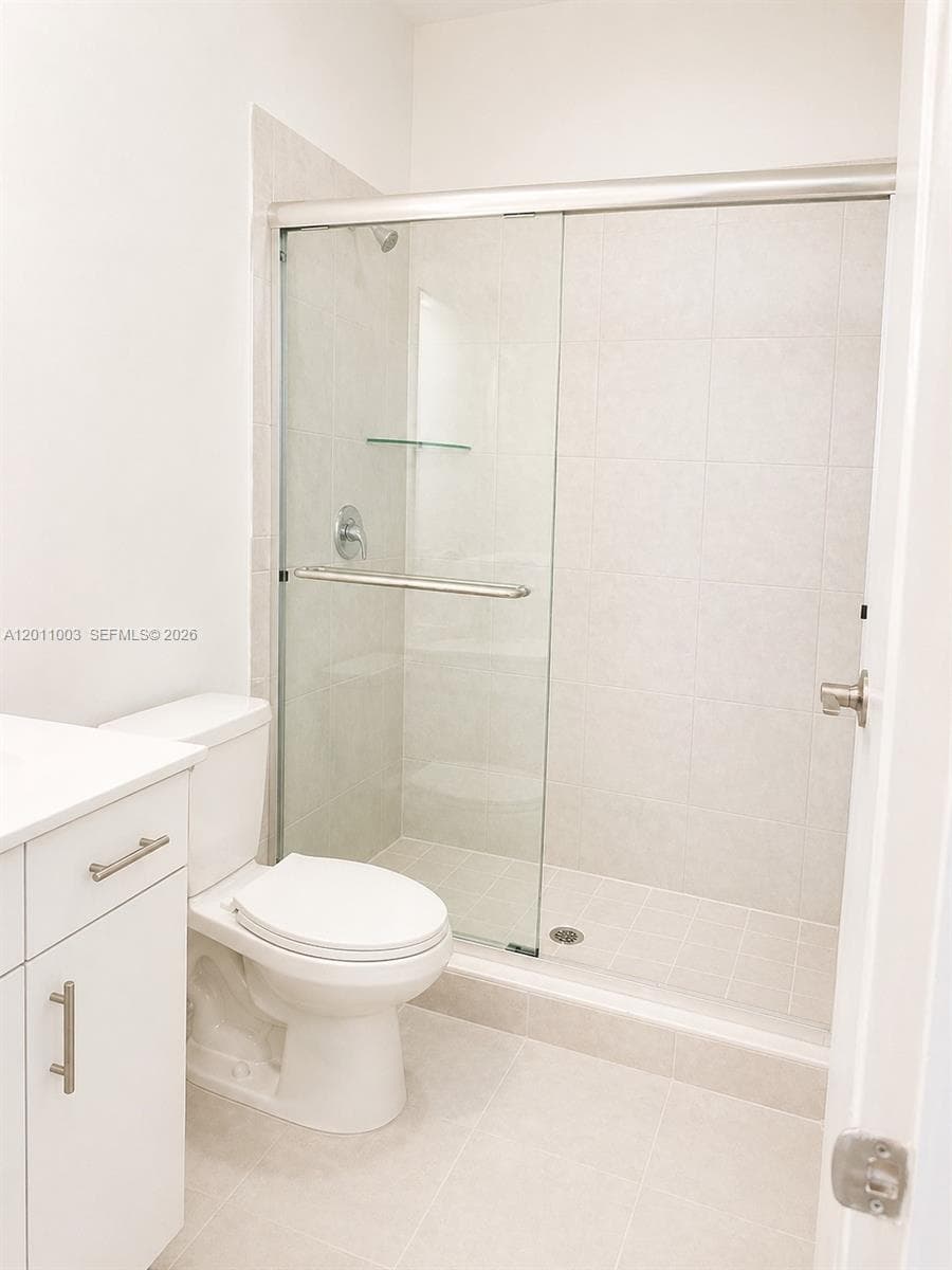 925 NE 211th St # 925, Miami FL 33179 — 7
