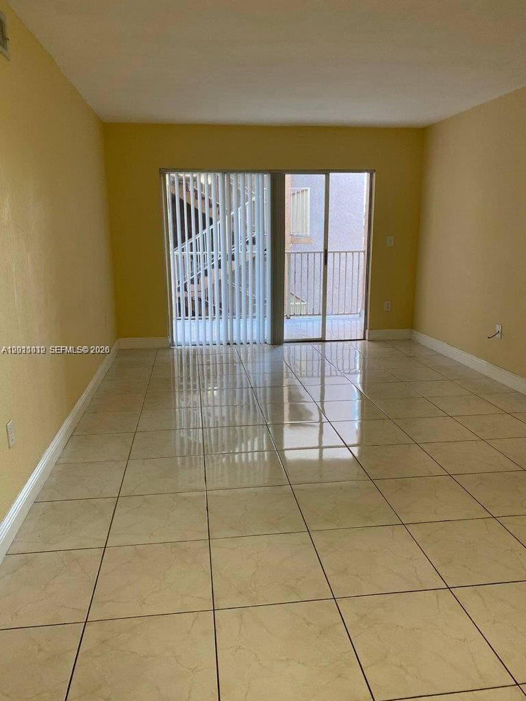 Kendall Lake Towers Condo, Miami, FL — 6